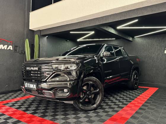 RAM RAMPAGE 2.0 HURRICANE 4 TURBO GASOLINA R/T 4X4 AUTOMÁTICO